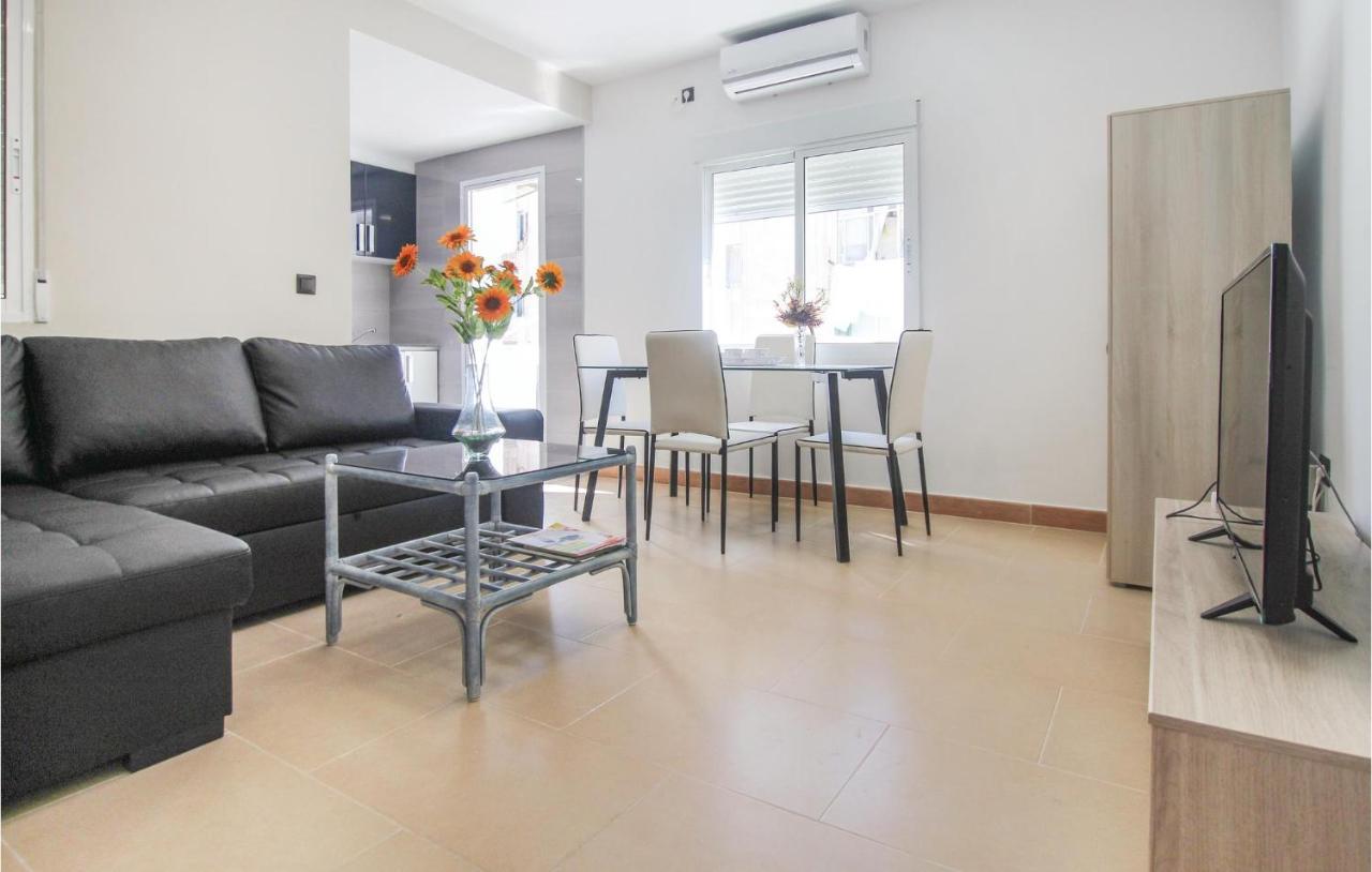 3 Bedroom Gorgeous Apartment In Alicante Exteriör bild